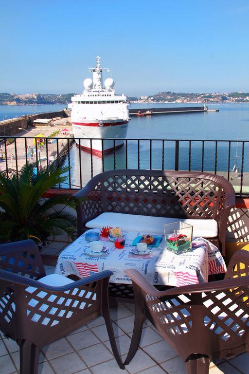 Hotel Darsena Pozzuoli Exterior foto